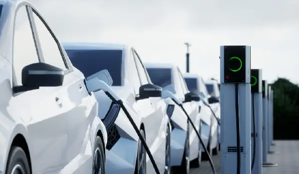 معایب خودروی برقی