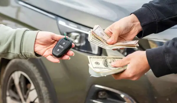 خرید قسطی خودرو چگونه است؟